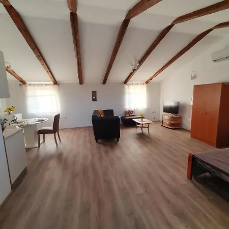 Private Kanegra * 우마그